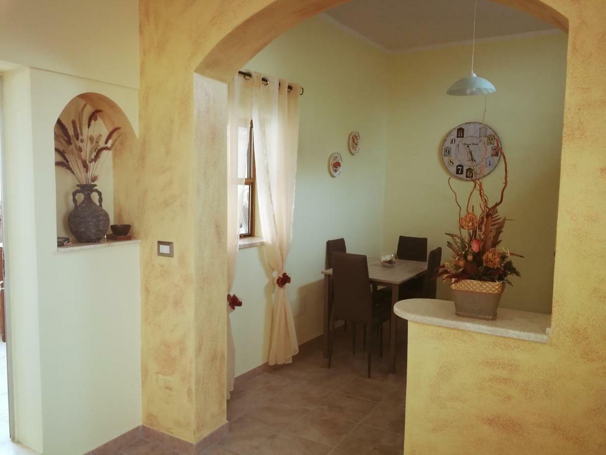 Вилла Casa Debby Порто-Торрес Экстерьер фото