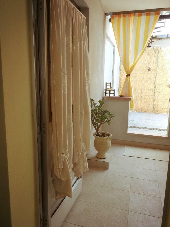 Вилла Casa Debby Порто-Торрес Экстерьер фото